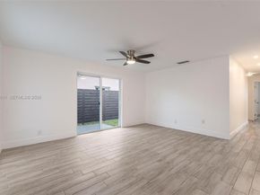 130-134 NW 57th St, Oakland Park FL 33309