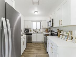 1330 NE 155th St, North Miami Beach FL 33162