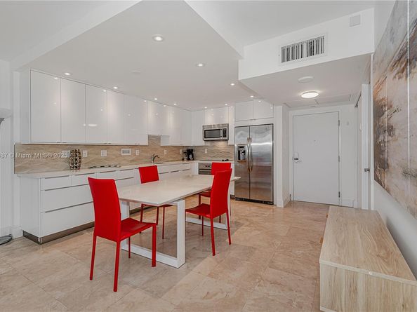 2301 Collins Ave 1515, Miami Beach FL 33139