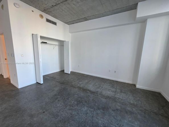 133 NE 2nd Ave 1209, Miami FL 33132