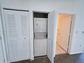 133 NE 2nd Ave 1209, Miami FL 33132