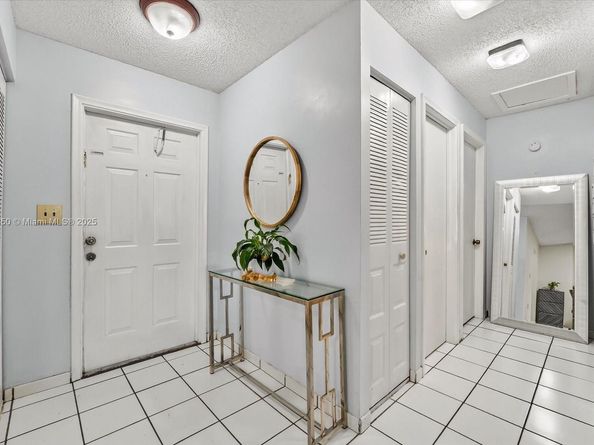 14049 SW 55th St, Miami FL 33175