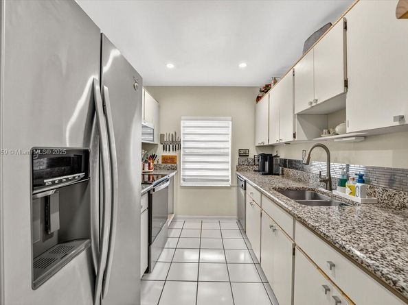 14049 SW 55th St, Miami FL 33175