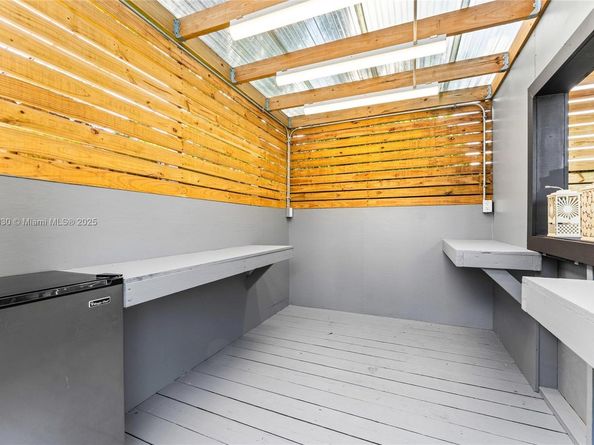 4649 SW 28th Ave, Dania Beach FL 33312