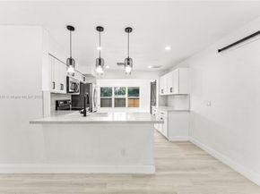 4649 SW 28th Ave, Dania Beach FL 33312