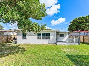 4649 SW 28th Ave, Dania Beach FL 33312
