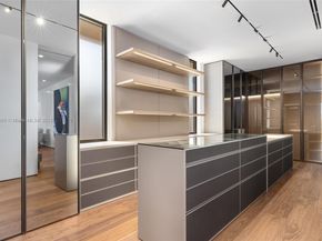 11404 N Bayshore Dr, North Miami FL 33181