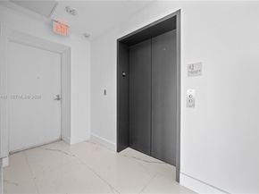 2900 NE 7th Ave 4009, Miami FL 33137