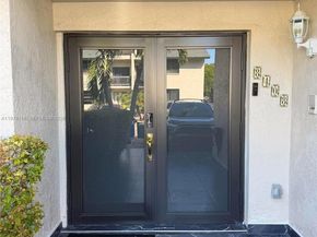 8408 NW 8th St 8408, Miami FL 33126