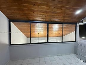 8408 NW 8th St 8408, Miami FL 33126