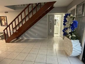 8408 NW 8th St 8408, Miami FL 33126