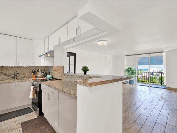 7850 Byron Ave 702, Miami Beach FL 33141