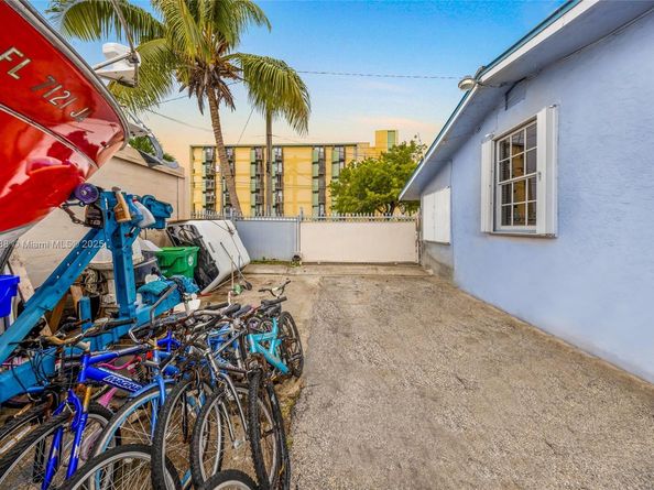 5501 NW 2nd Ave, Miami FL 33127