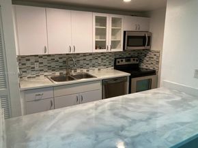 854 NW 87th Ave 504, Miami FL 33172