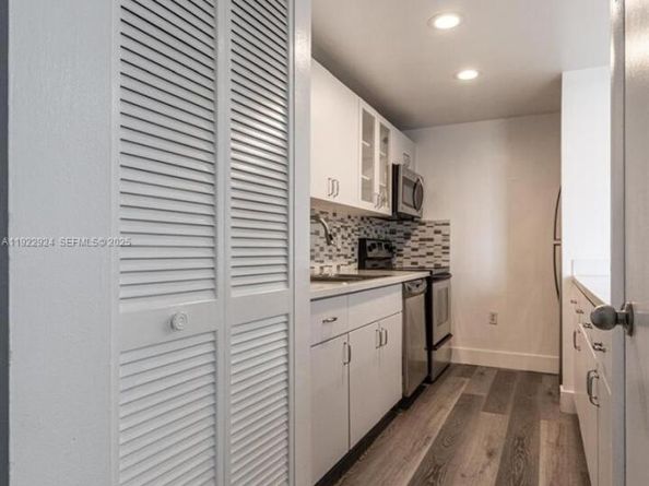 854 NW 87th Ave 504, Miami FL 33172