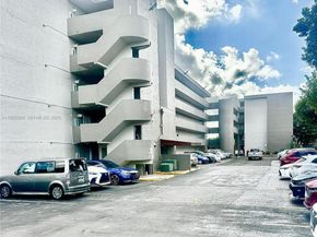 854 NW 87th Ave 504, Miami FL 33172