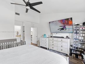 3400 Emerald Oaks Dr 801, Hollywood FL 33021