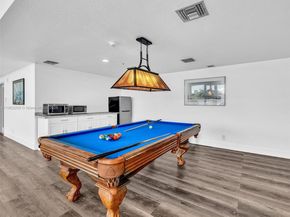 16570 NE 26th Ave 3A, North Miami Beach FL 33160