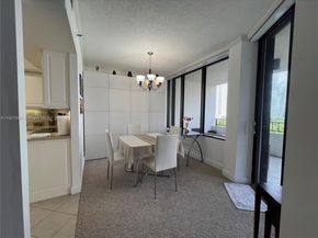 520 Brickell Key Dr A900, Miami FL 33131