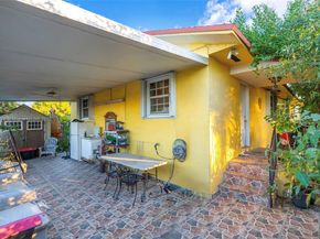 2029 NW 5th St, Miami FL 33125