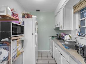 2029 NW 5th St, Miami FL 33125