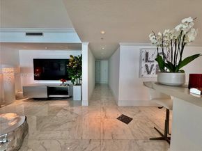 1800 N Bayshore Dr 1801, Miami FL 33132