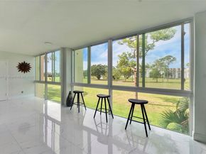 3661 Via Poinciana 206, Lake Worth FL 33467