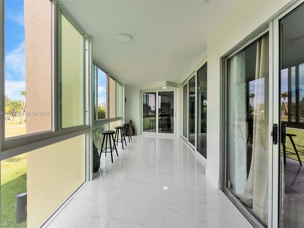 3661 Via Poinciana 206, Lake Worth FL 33467