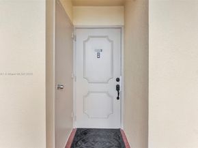 3661 Via Poinciana 206, Lake Worth FL 33467
