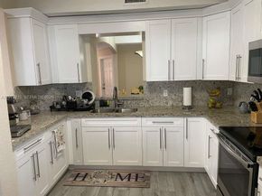 4481 NW 163rd St, Miami Gardens FL 33054