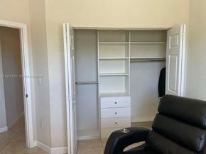 4481 NW 163rd St, Miami Gardens FL 33054