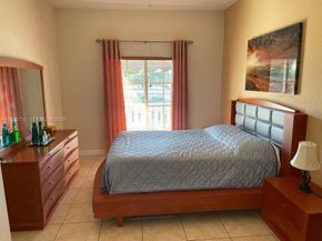 4481 NW 163rd St, Miami Gardens FL 33054