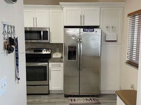 4481 NW 163rd St, Miami Gardens FL 33054