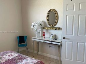 4481 NW 163rd St, Miami Gardens FL 33054