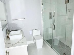 20379 W Country Club Dr 1233, Aventura FL 33180