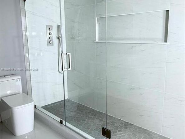 20379 W Country Club Dr 1233, Aventura FL 33180