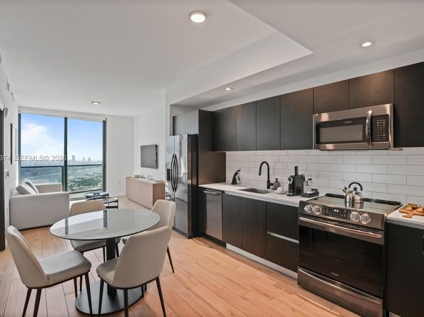 398 NE 5th St 4410, Miami FL 33132