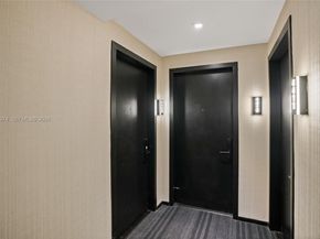 398 NE 5th St 4410, Miami FL 33132