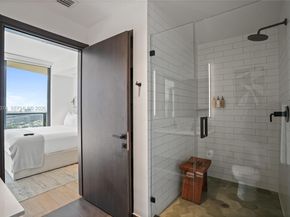 398 NE 5th St 4410, Miami FL 33132