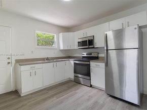 1021 W 33rd St, Riviera Beach FL 33404