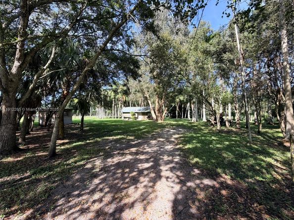 14431 Mustang Trl, Southwest Ranches FL 33330