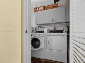 1308 Bayview Dr 2B, Fort Lauderdale FL 33304