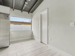 290 NE 171st Ter, North Miami Beach FL 33162