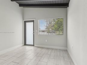 290 NE 171st Ter, North Miami Beach FL 33162