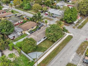 290 NE 171st Ter, North Miami Beach FL 33162