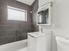 290 NE 171st Ter, North Miami Beach FL 33162