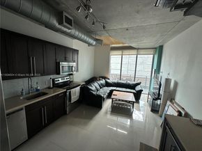 690 SW 1st Ct 1010, Miami FL 33130