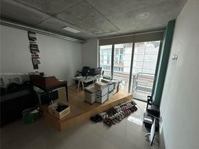 690 SW 1st Ct 1010, Miami FL 33130
