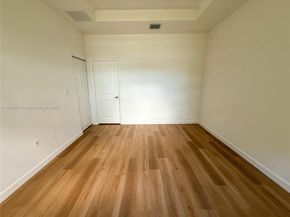 12445 NW 23rd Ct, Miami FL 33167