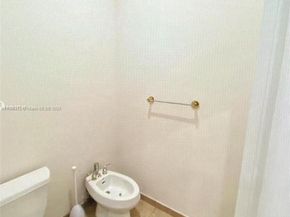 11161 NW 71st St, Doral FL 33178